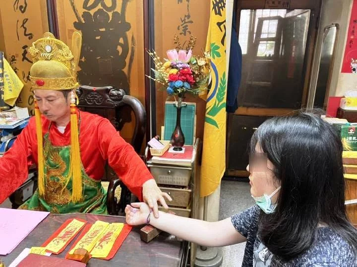 玉旨神武宮，位於高雄鳳山衛武營旁 | 高雄問事,高雄問事推薦,高雄問事宮廟,高雄問事宮廟推薦,鳳山區問事宮廟