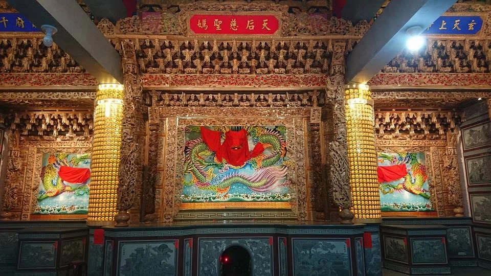 麥寮 慈聖宮｜光明燈