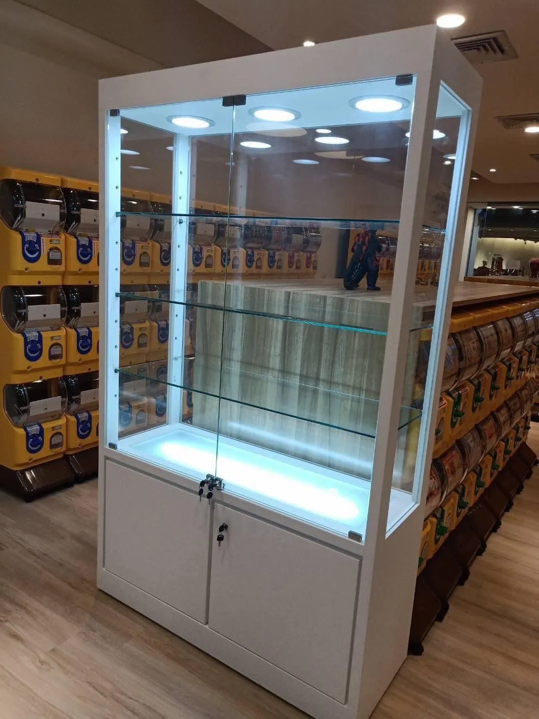 商品展示櫃