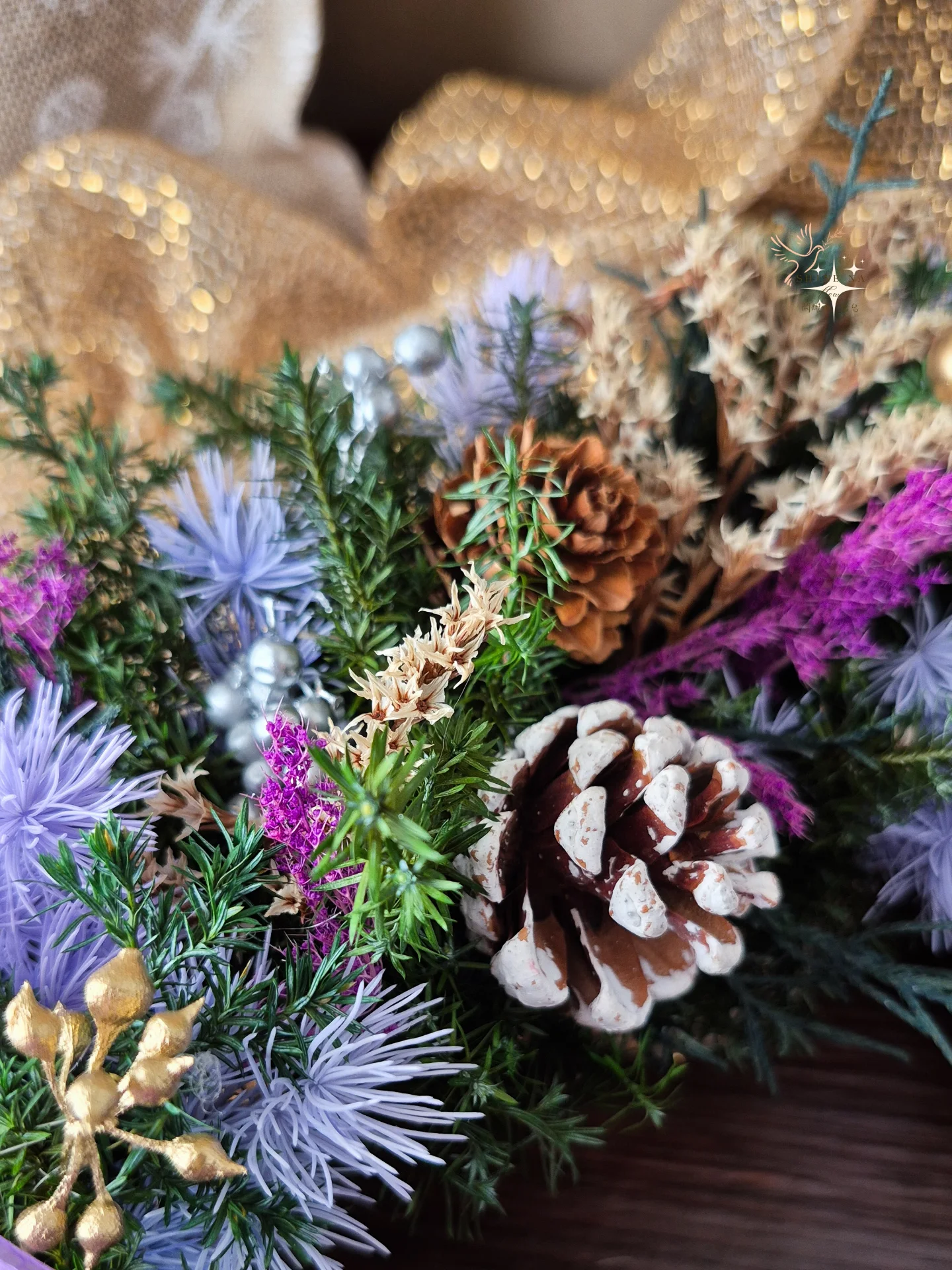 2025紫霧柔金聖誕花圈	