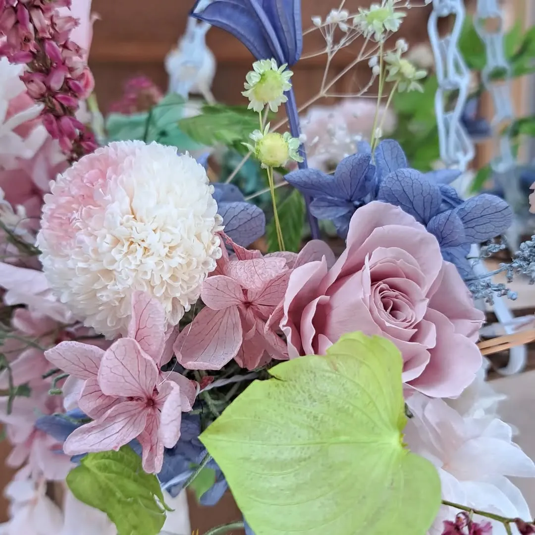 懸掛花圈