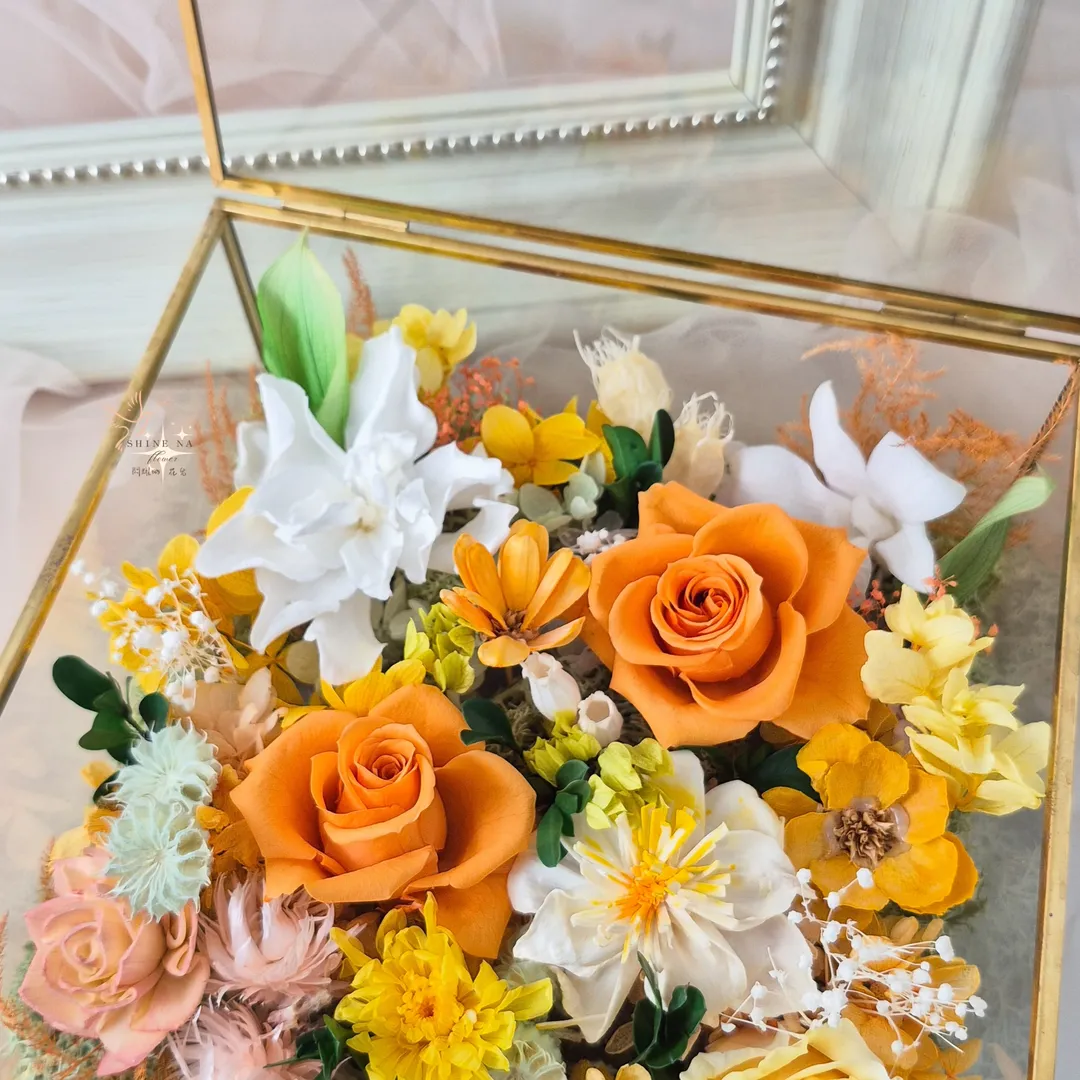 AUBE 玻璃花盒Glass Flower Box：作品展演