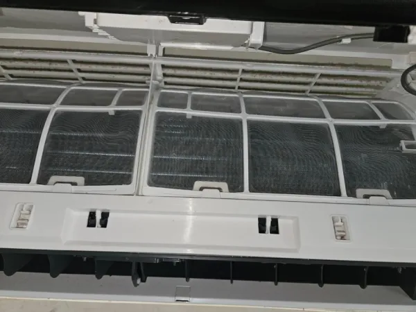 冷氣清洗保養與冷媒填充