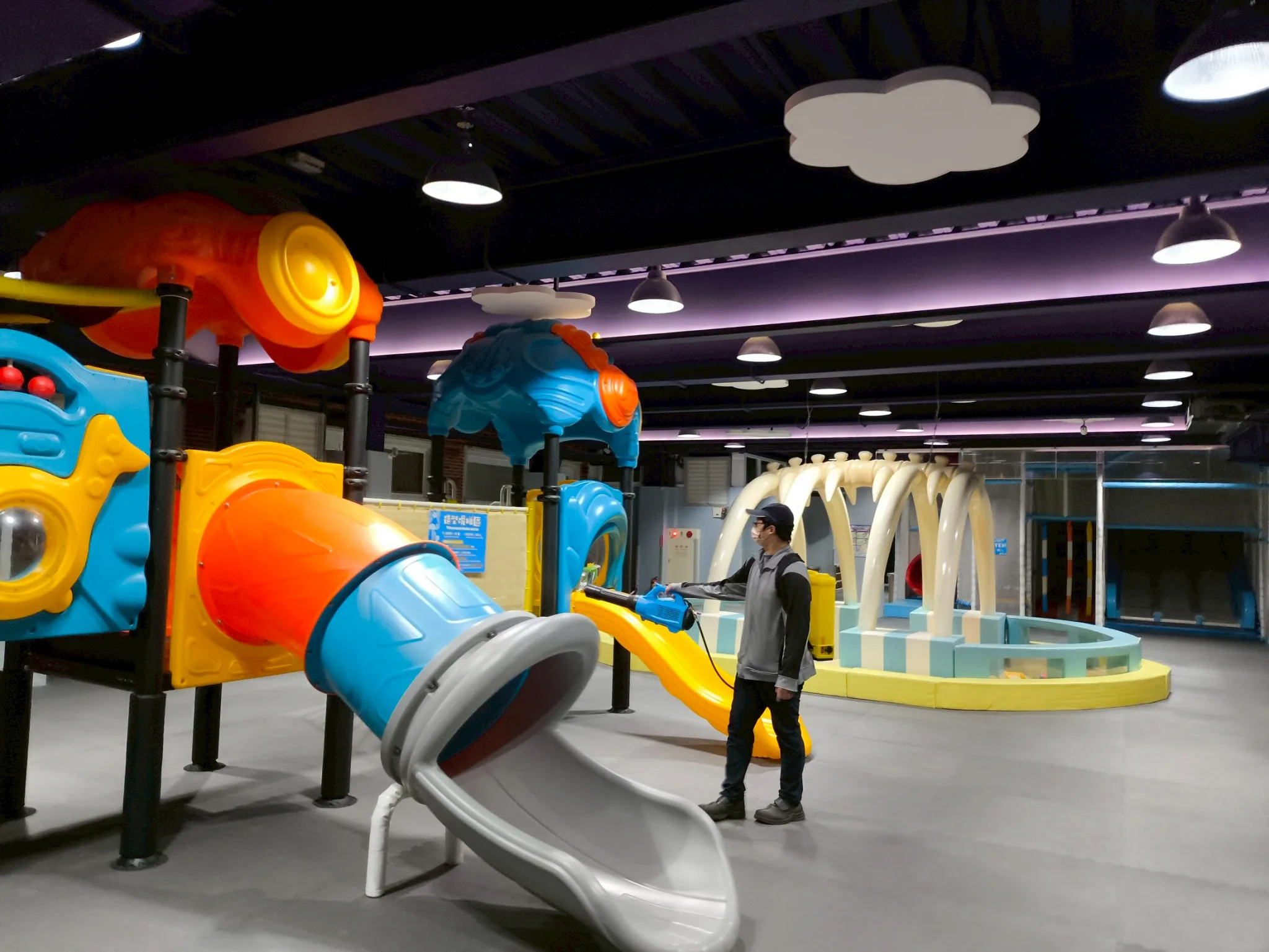 幼稚園防疫消毒