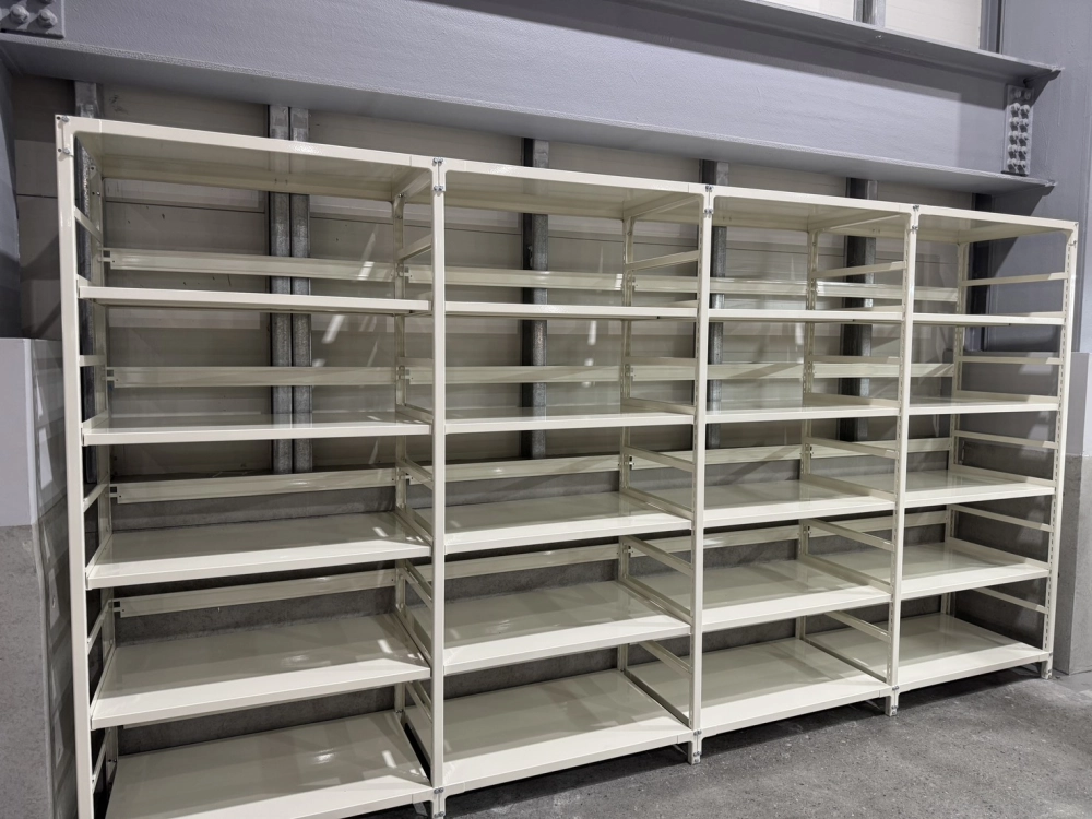 輕型料架安裝實績