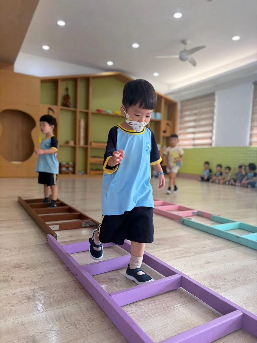 爬梯子遊戲