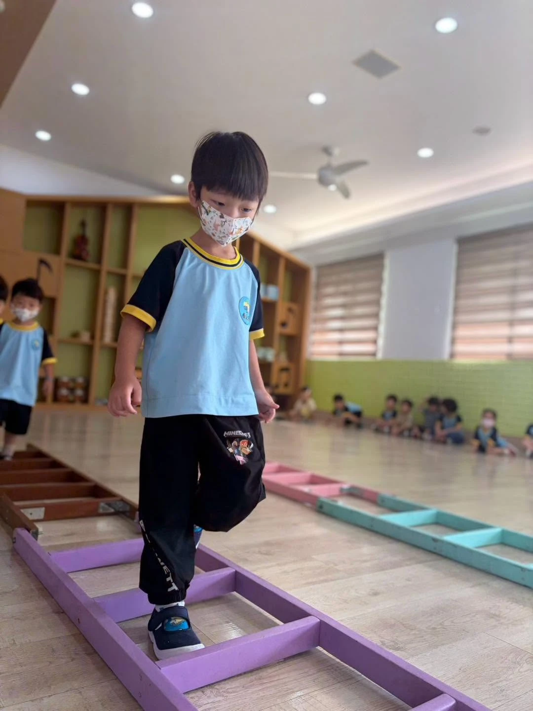 爬梯子遊戲