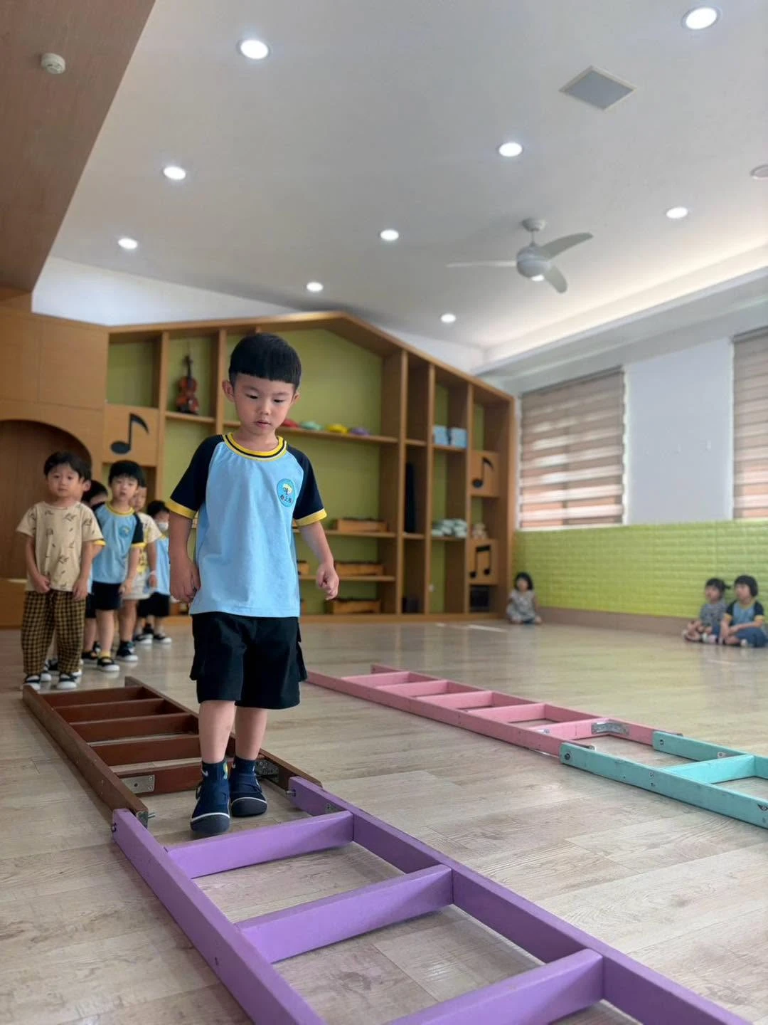 爬梯子遊戲
