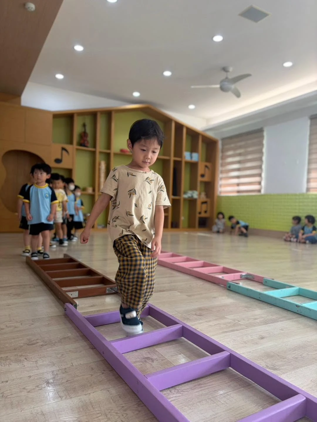 爬梯子遊戲