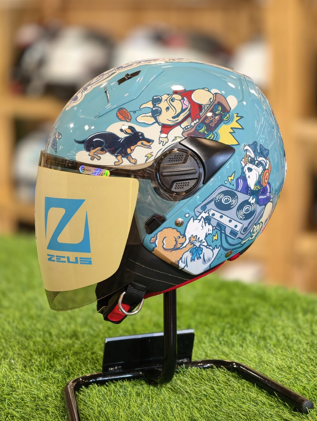 Zeus 213
