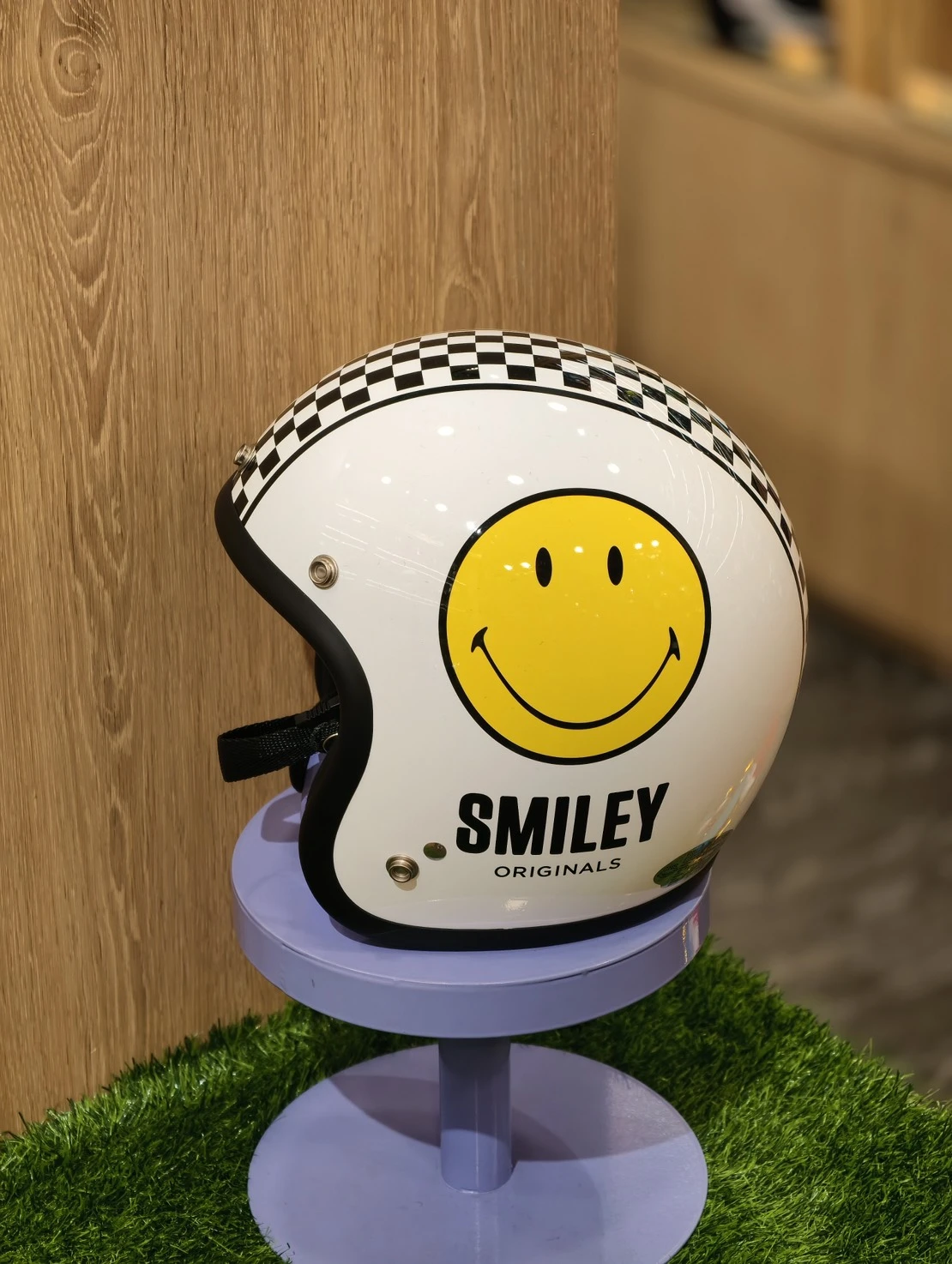 GALLOP SMILEY
