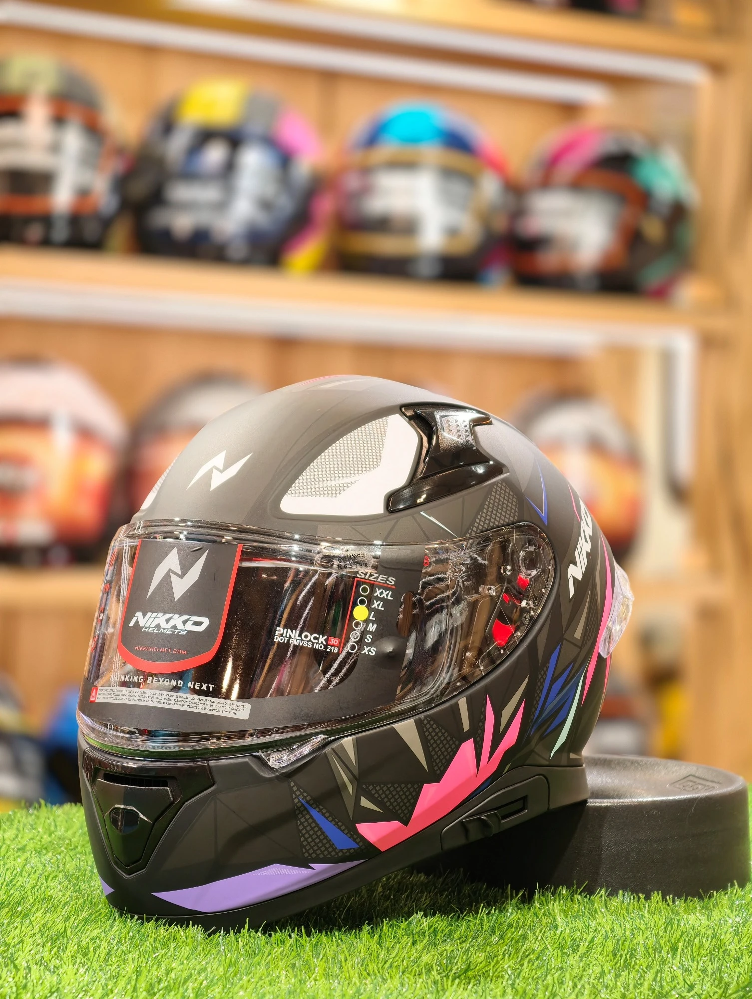 NIKKO N812