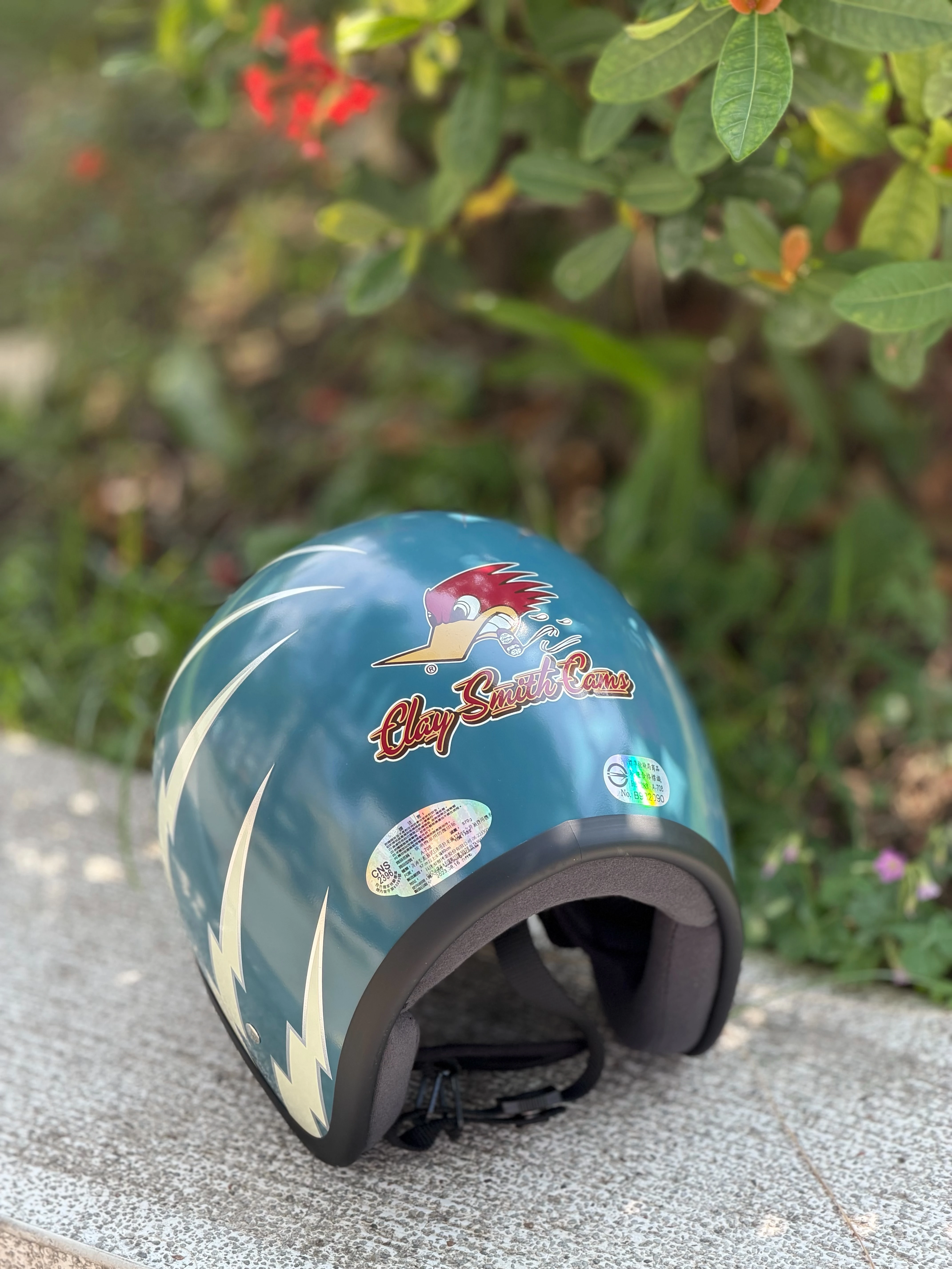 JFT 叼菸鷹