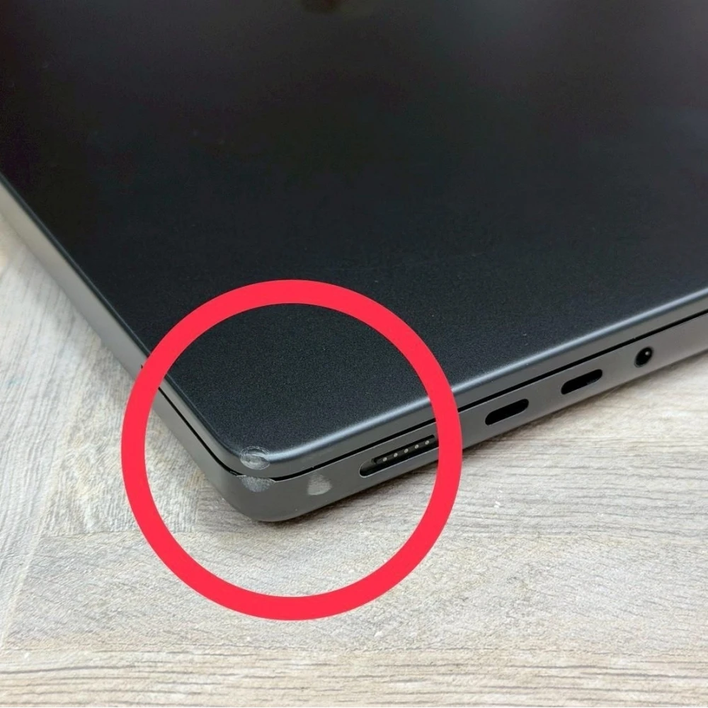  2023 年 MacBook Pro M3 14寸  ( 18G+1TB )  極新！！！電池10