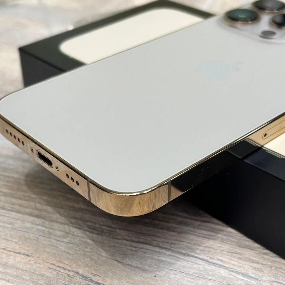 iPhone 13 pro 128g 金 電83% 有盒裝有配件