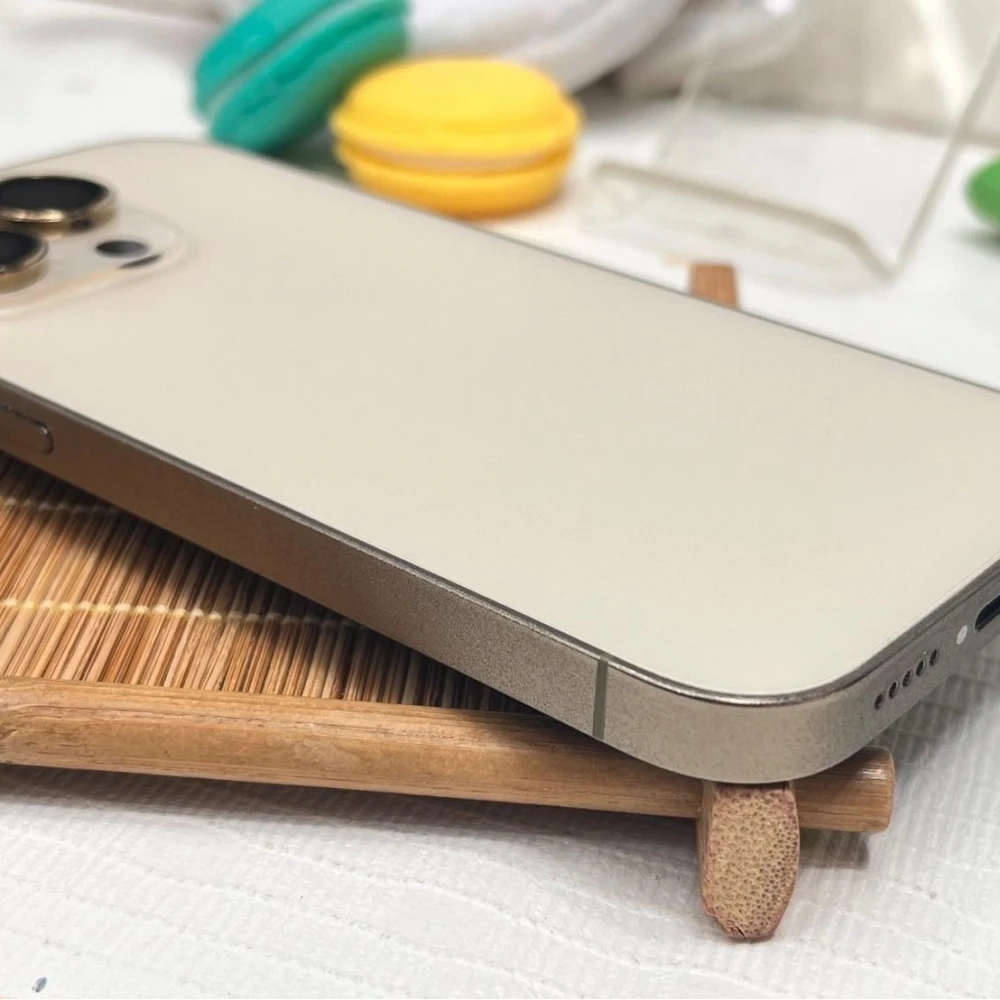 iPhone 14 pro 512g 金 電87% 全機包膜 已貼imos鏡頭貼 有盒裝有配件