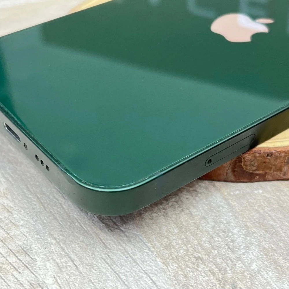 iPhone 13 128g 綠 電池81%  無盒裝有配件