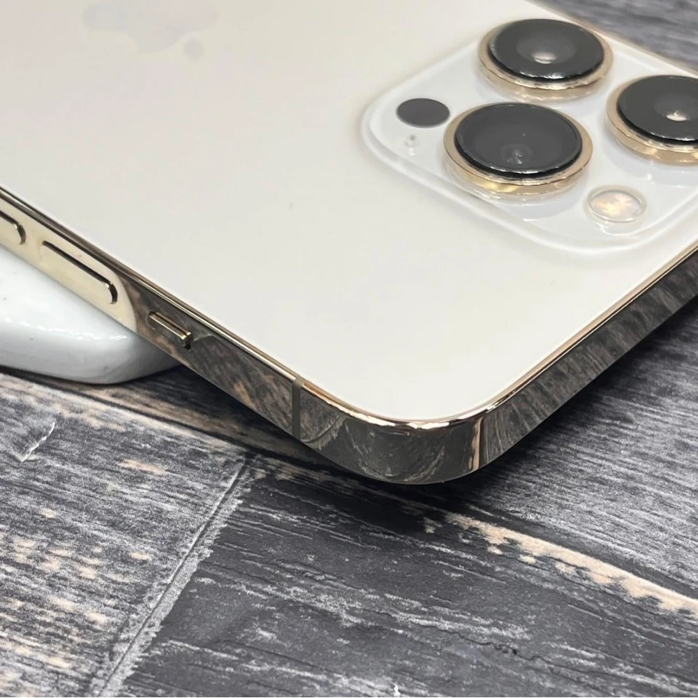 iPhone 13 pro 128g 金 電池83% 有盒裝有配件