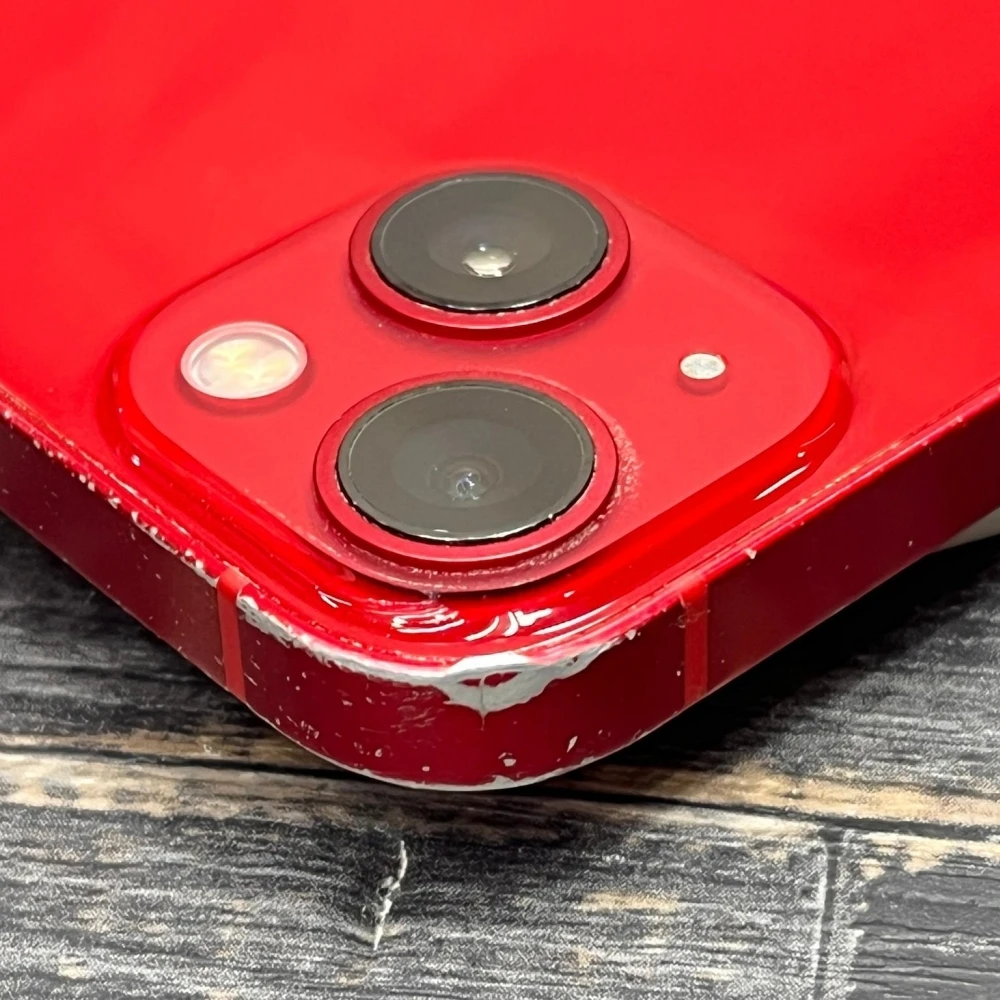 iPhone 13 128g 紅 副廠電池100% 換過副廠螢幕 全機很多傷 無盒裝有配件