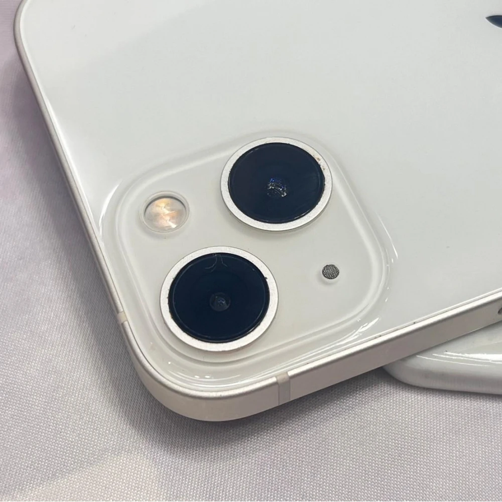 iPhone 13 128g 白 電池83% 無盒裝有配件