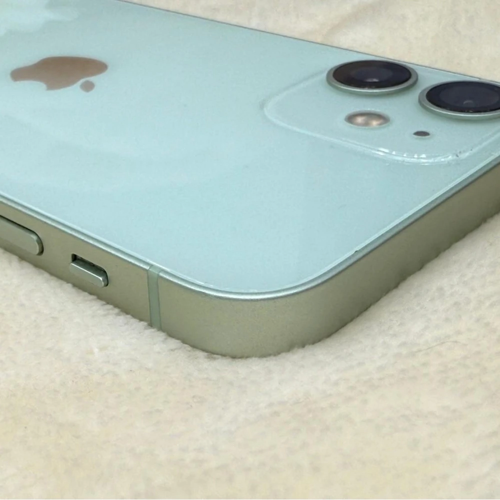 iPhone 12 mini 128g 綠 電池74% 螢幕有小傷 無盒裝有配件