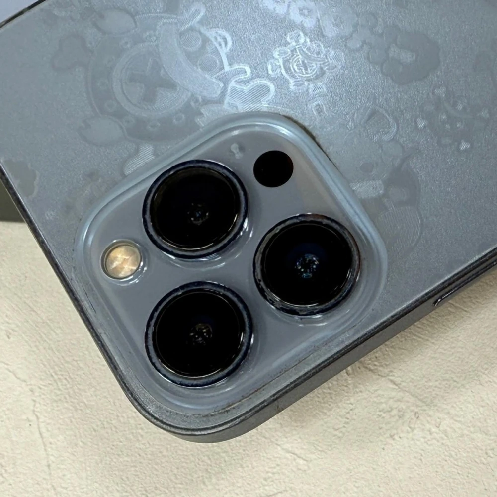 iPhone 13 PRO MAX 256g  藍 電池91% 螢幕有非常不明顯的烙印 有盒裝有配件