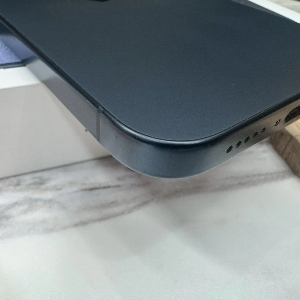 iPhone 15 Pro 128G 藍色 電池：95% 保固到 2025/8/7