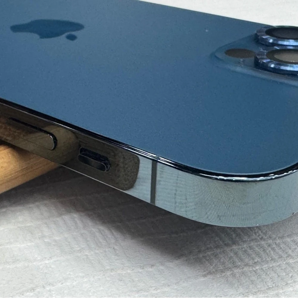 iPhone 12 pro 128g 藍 電池93% 無盒裝有配件 