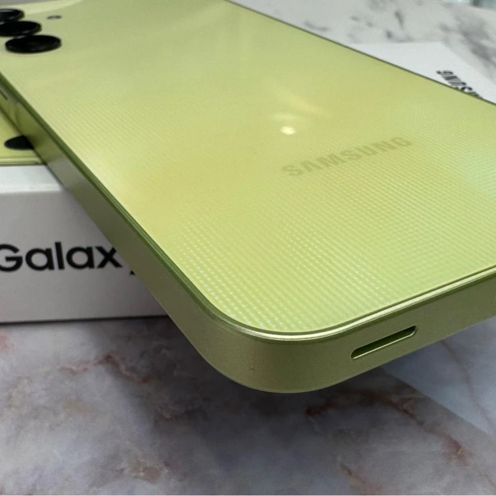 SAMSUNG Galaxy A25 5G (6GB/128GB)    幻光黃 有盒裝有配件 福利