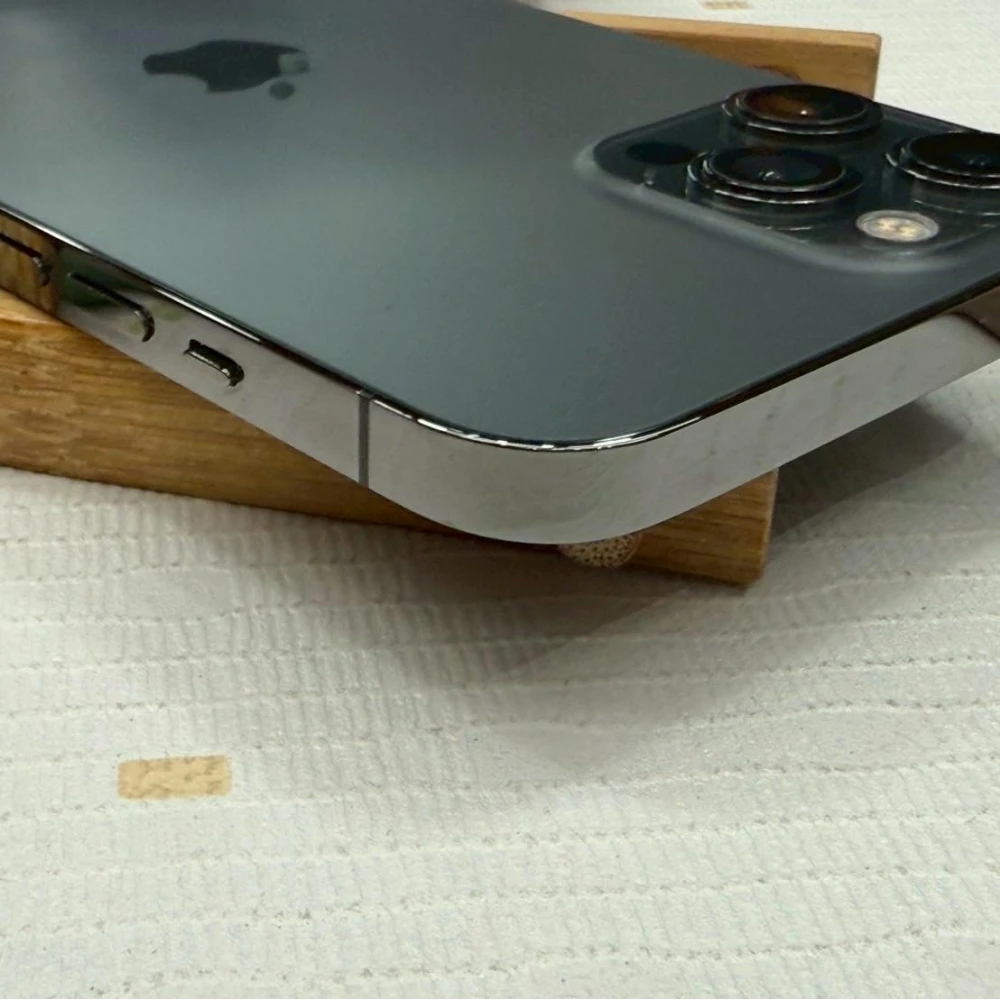 iPhone 12 Pro Max 256g 黑 副廠電池100% 無盒裝有配件