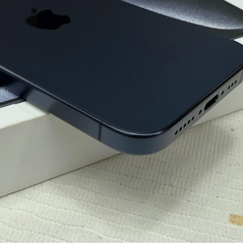 iPhone 15 pro 128g 藍  電池100% 循環174次 原廠福利品 有盒裝有配件
