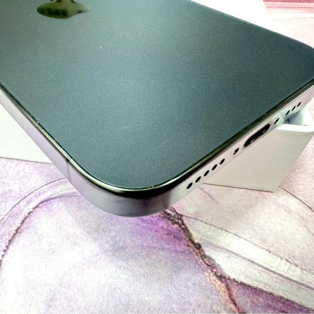 IPhone 15 Pro 128g 黑 電池88% 有盒裝有配件