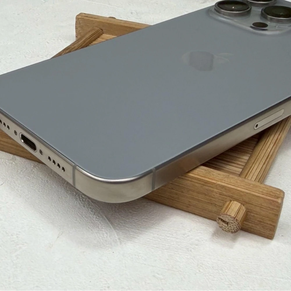 iPhone 15 Pro max 512g 鈦 電池91% 無盒裝有配件