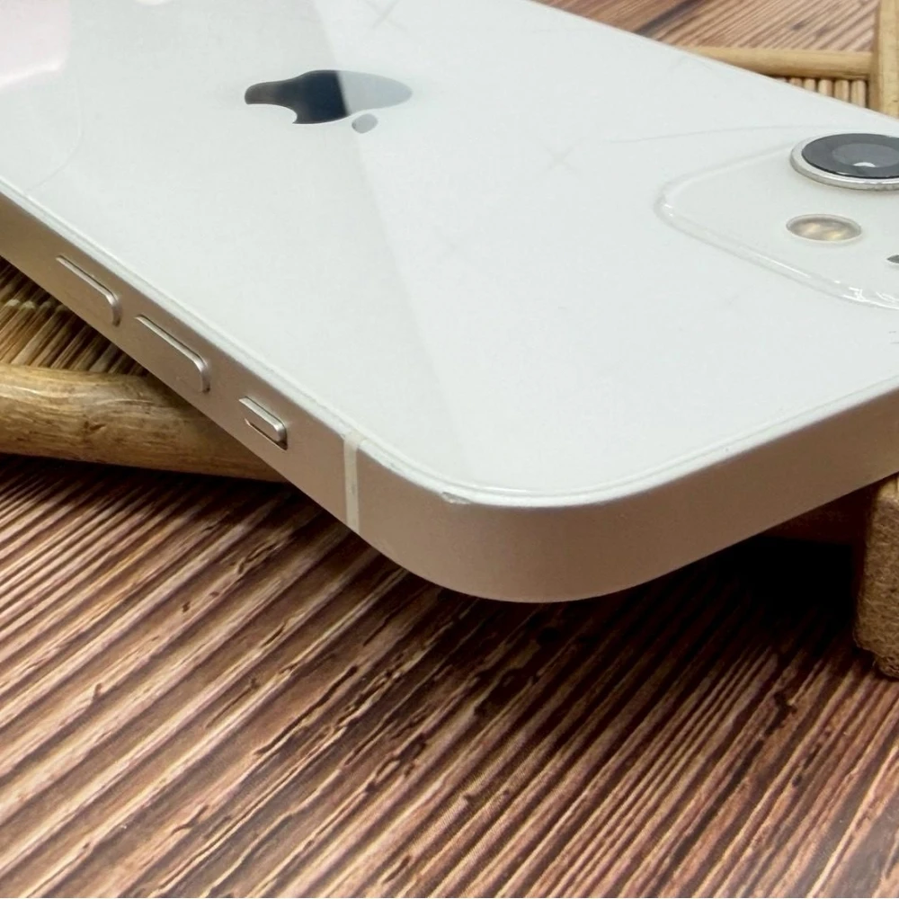 iPhone 12 128g 白 電池73% 背板破 邊框有傷 有盒裝有配件