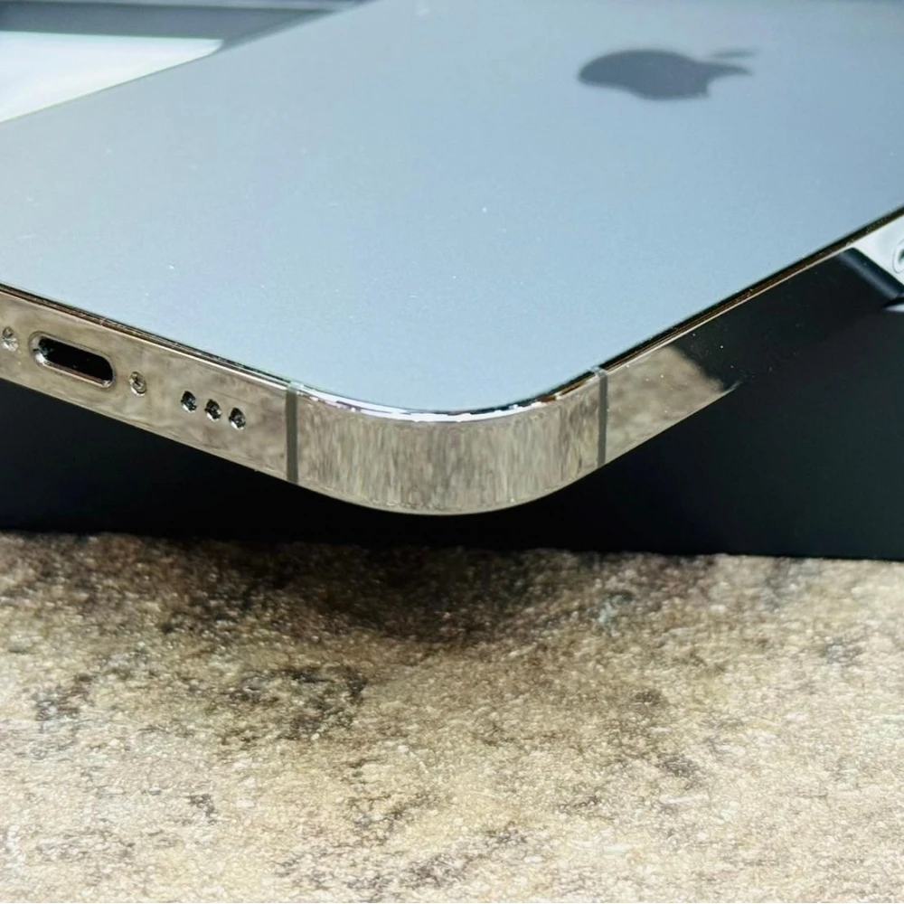 iPhone 13 Pro 256G 黑 電池85% 有盒裝有配件 
