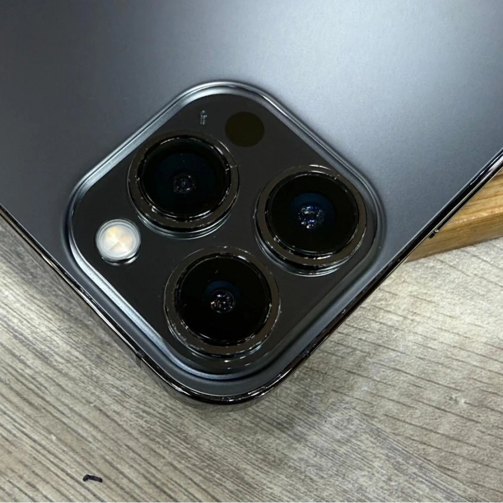 iPhone 13 PRO MAX 256g  黑 電池91% 有盒裝有配件