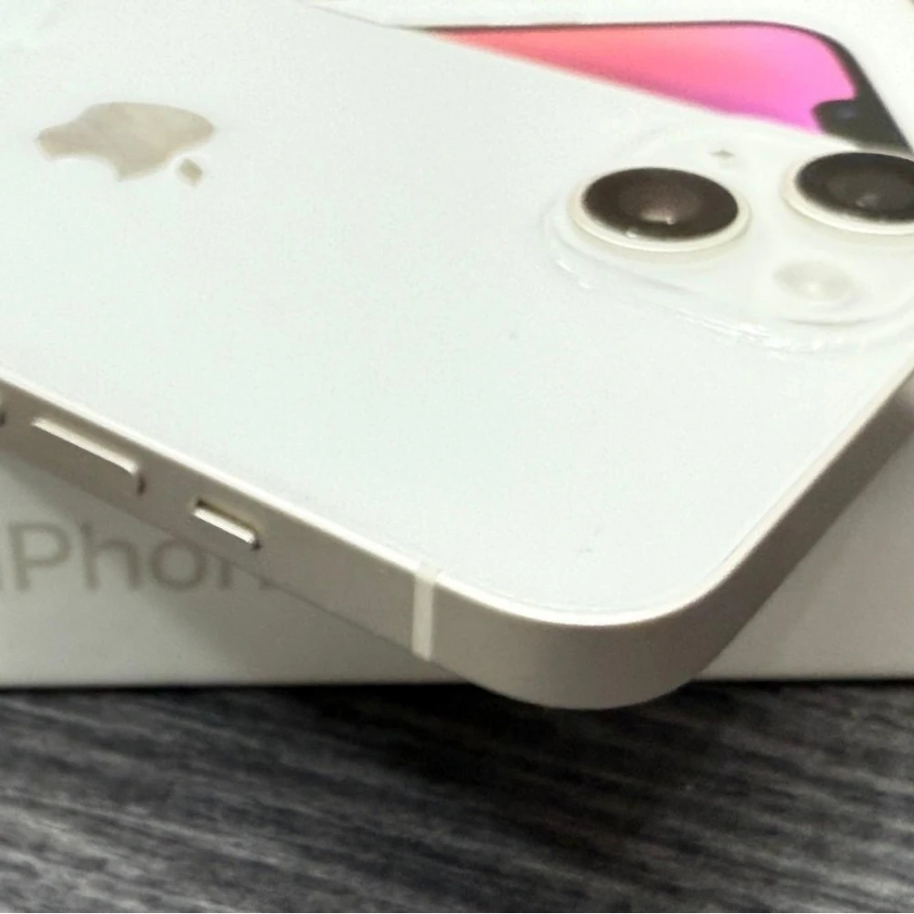 iPhone 14 128g 白 電池81% 有盒裝有配件