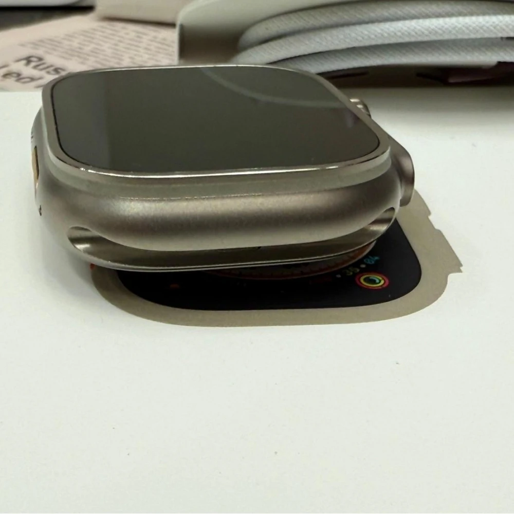 Apple Watch Ultra 1 49mm LTE版 電池100% 原色 附贈高山錶帶 有盒裝