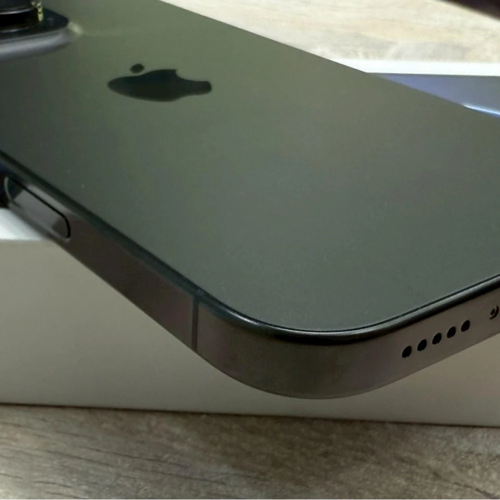 iPhone 16 pro 256g 黑 電池100% 循環0次 全新僅拆封 保固到2026/04/