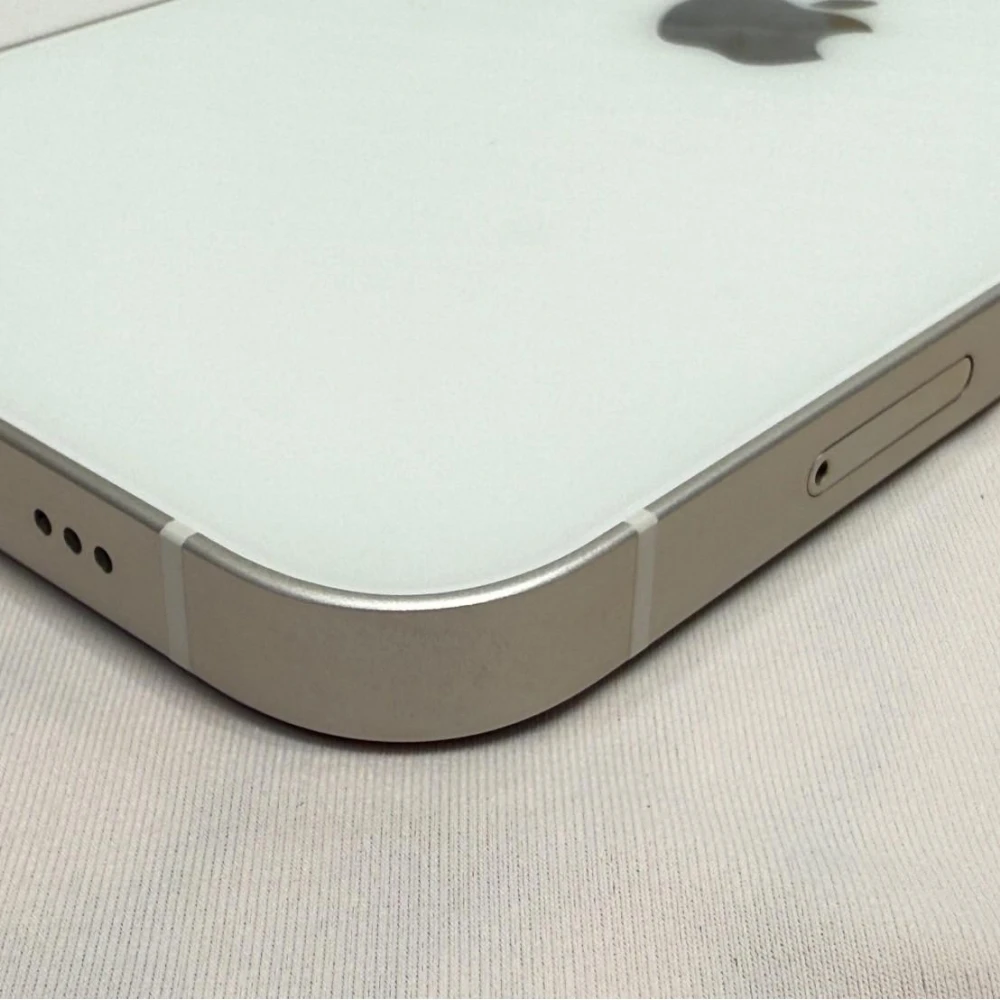 iPhone 13 128g 白 電池92% 無盒裝有配件