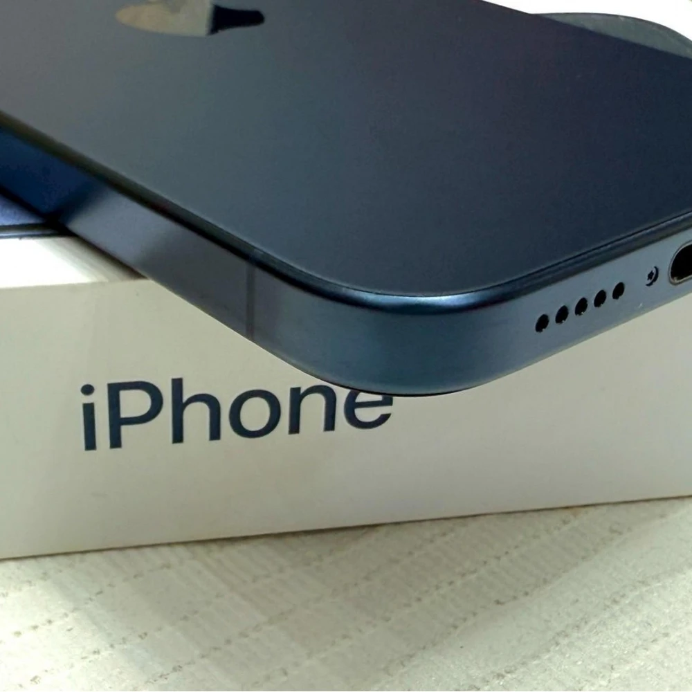 iPhone 15 pro 128g 藍  電池100% 循環63次 原廠福利品 有盒裝有配件