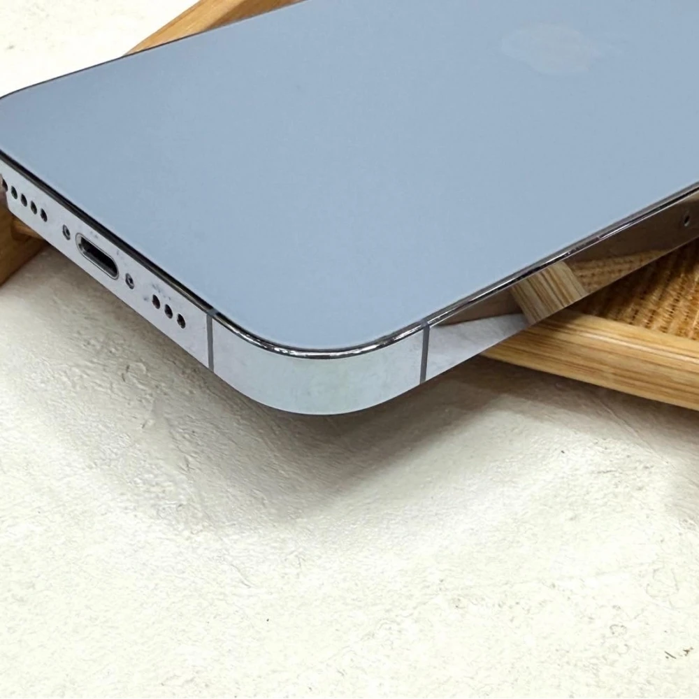 iPhone 13 pro 128g 藍 電77% 有盒裝有配件