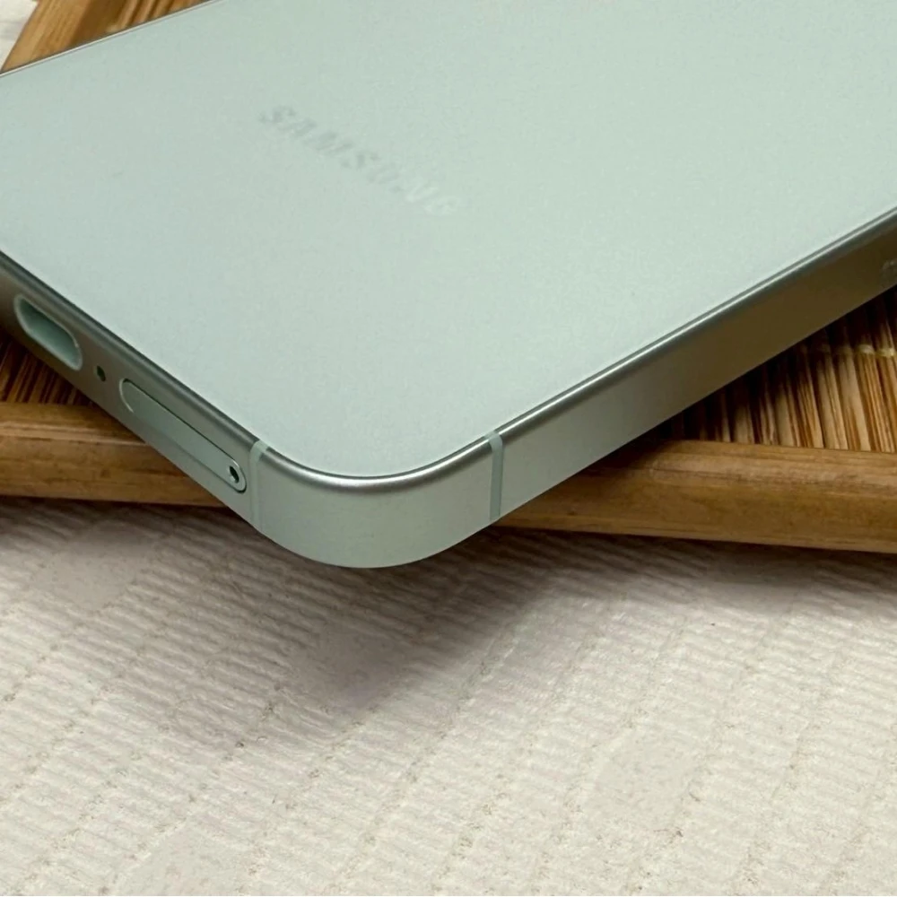 SAMSUNG Galaxy S25 (12+512G) 綠 保固到2026/01/06 無盒裝有配