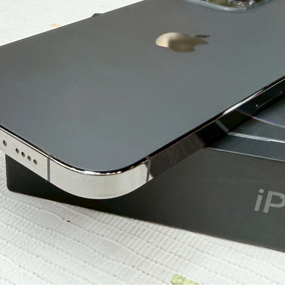 iPhone 12 Pro Max 256g 黑 副廠有健康度電池100% 換過相機 有盒裝有配件