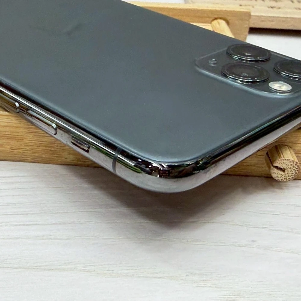 iPhone 11 Pro Max 256g 黑 電池80% 無盒裝有配件