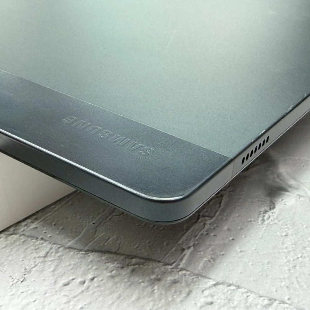 SAMSUNG Tab A9+ (4+64G) 灰 邊框有傷 有盒裝有配件