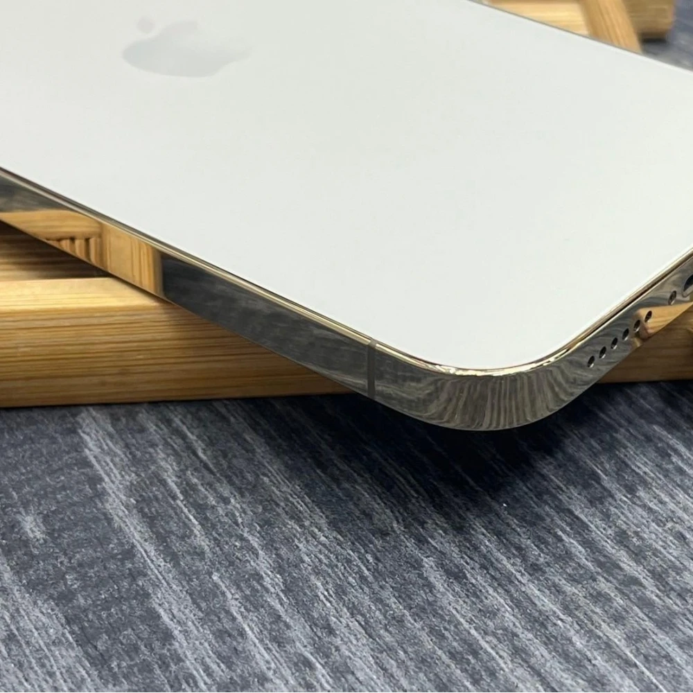 iPhone 13 PRO MAX 256g  金 電池78% 無盒裝有配件