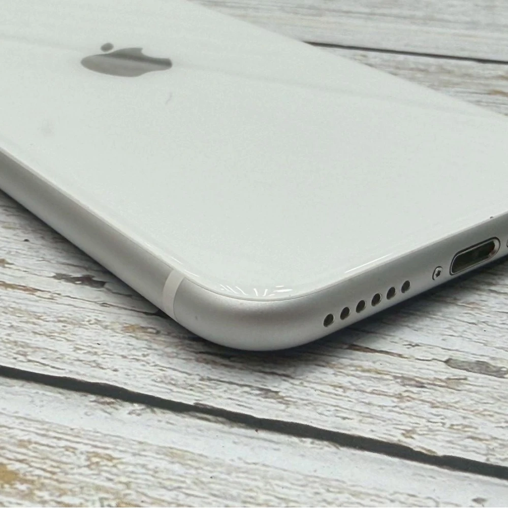 iPhone SE2 64g 白 副廠電池100% 無盒裝有配件