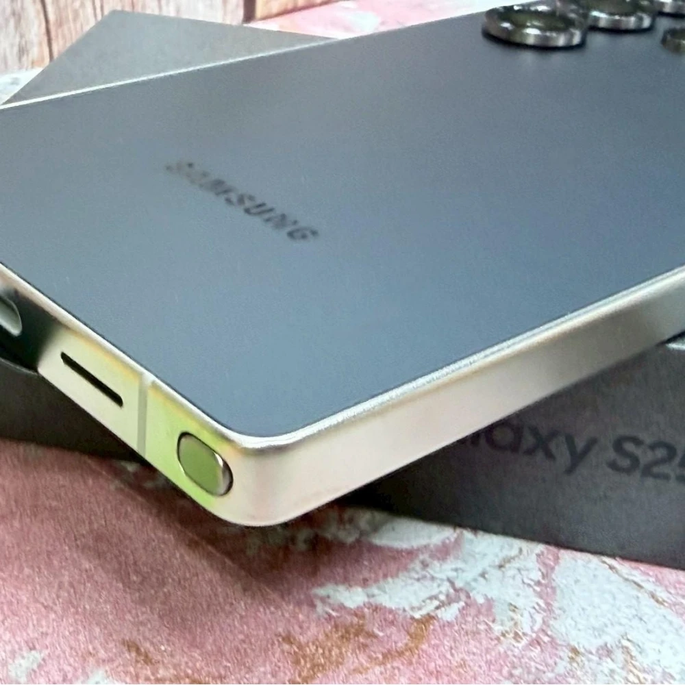SAMSUNG Galaxy S25 Ultra (12+256G) 黑 保固到2027/01/08