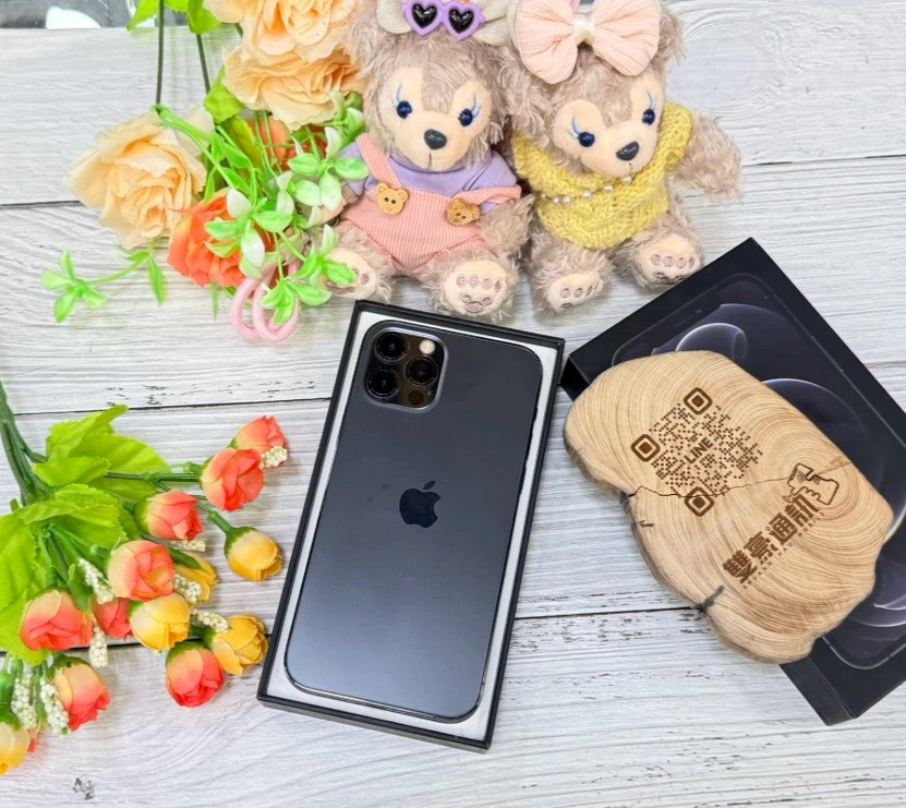 ?iPhone 12 pro 128g 黑 電池79% 無盒裝有配件
